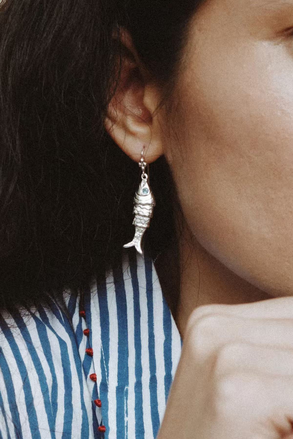 Dancing Fish Earrings – 925 Silver Hooks - floysun