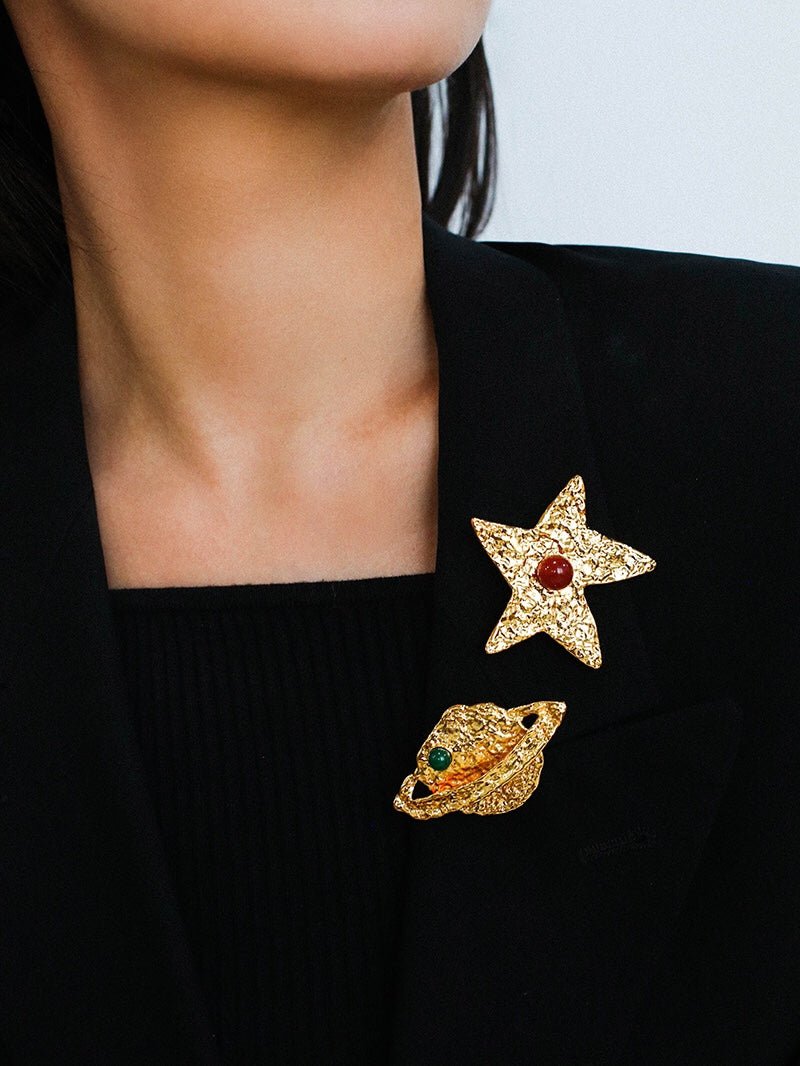 Dazzling Stars Pentagram Planet Element Brooch - floysun