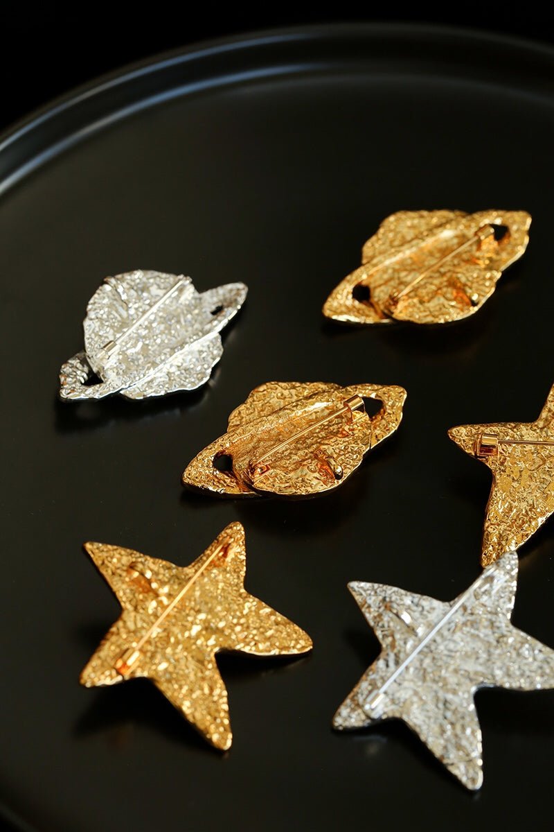 Dazzling Stars Pentagram Planet Element Brooch - floysun