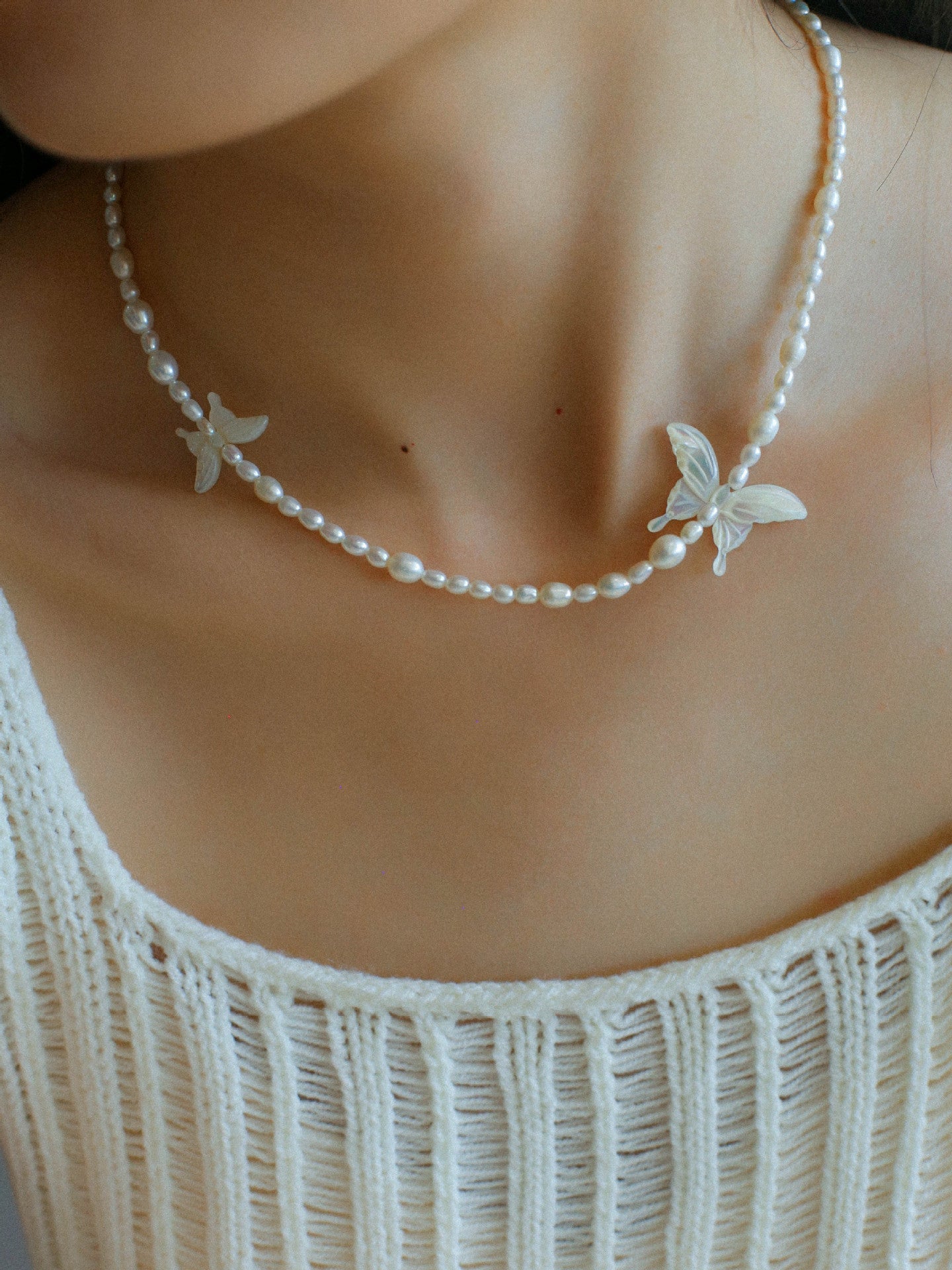 Delicate Mother of Pearls Black Butterfly Black Spinel Pearl Beaded Necklace - floysun