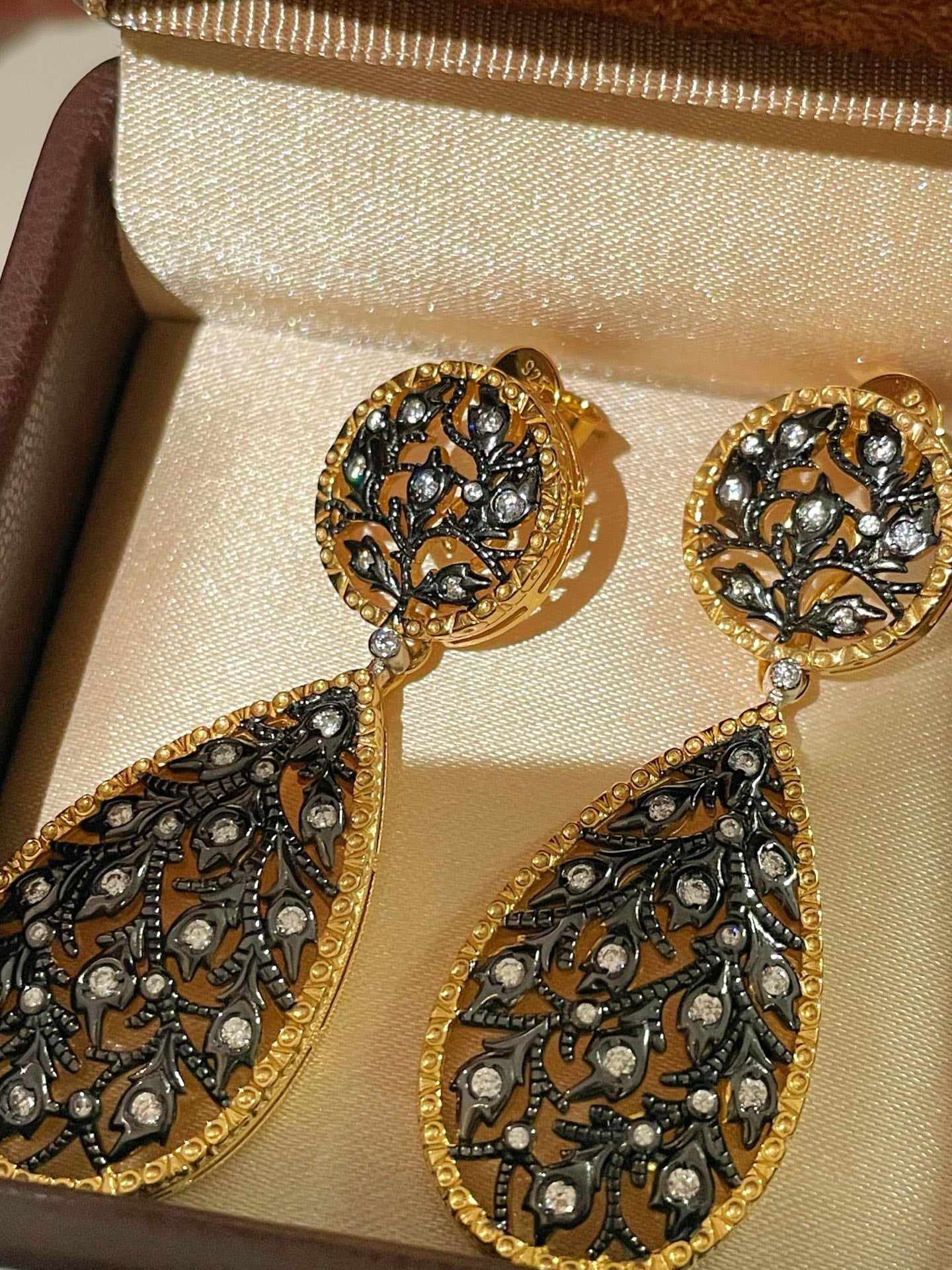 Dual - Wear Gunmetal Gold Hollow Leaf Drop Earrings - floysun