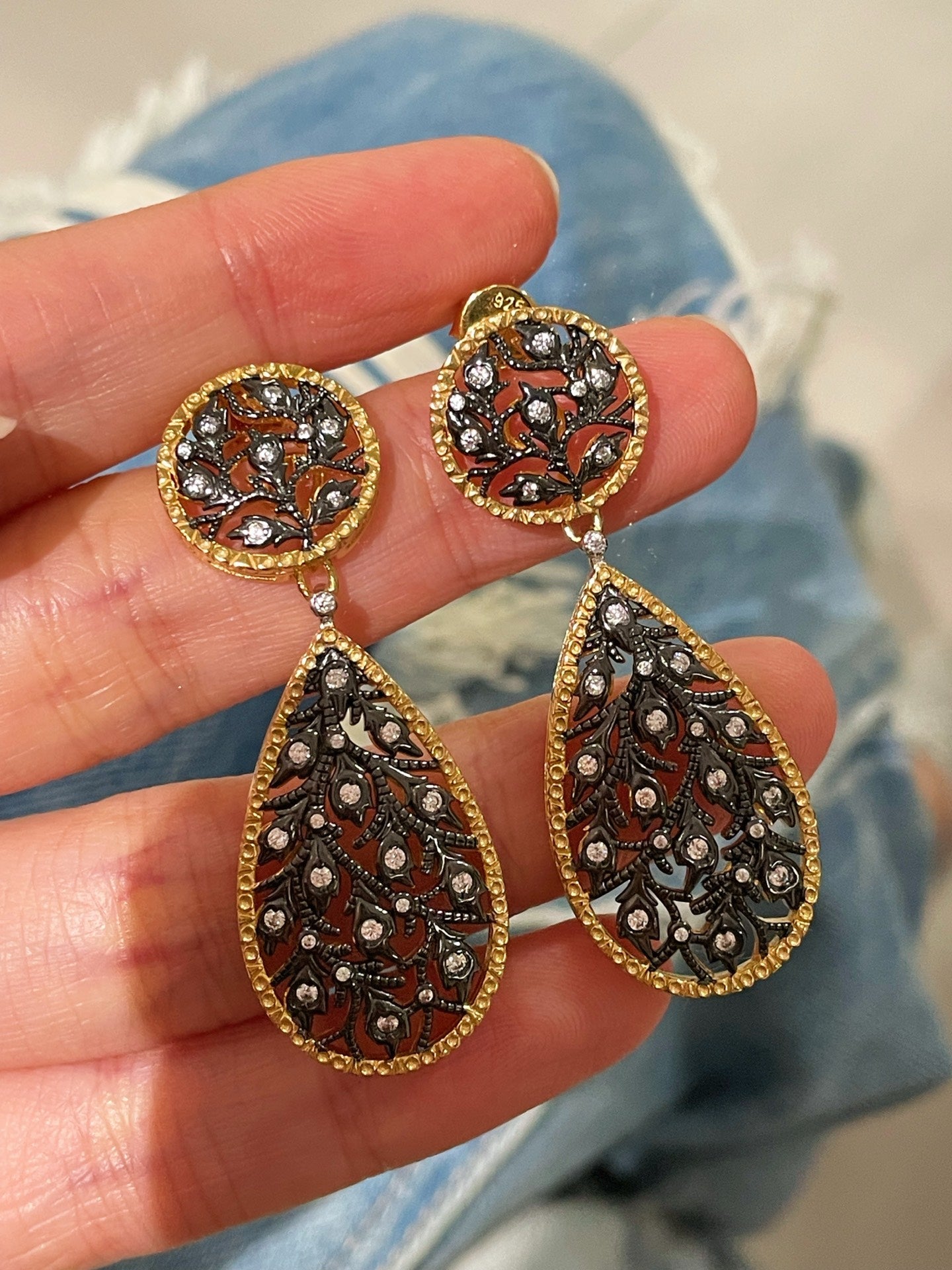 Dual - Wear Gunmetal Gold Hollow Leaf Drop Earrings - floysun