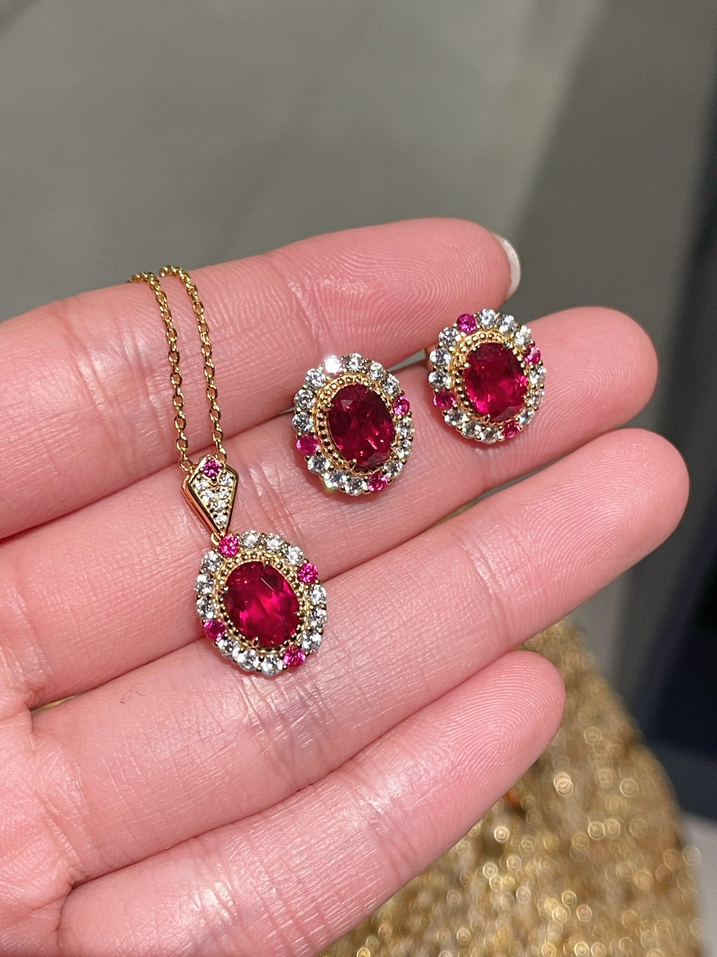 Duchess Series Oval Red Ruby Stud Earrings - floysun