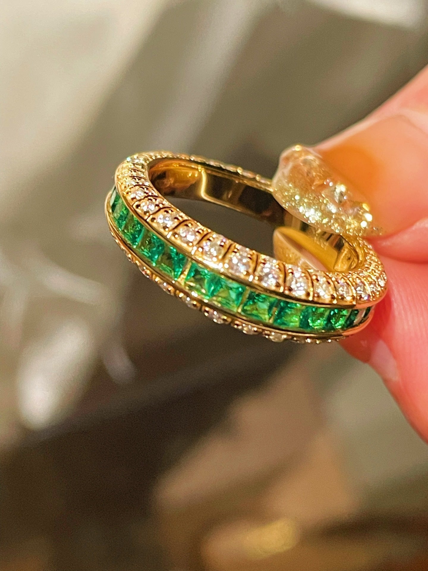 Emerald Dual - Faced Full Diamond Ring - floysun