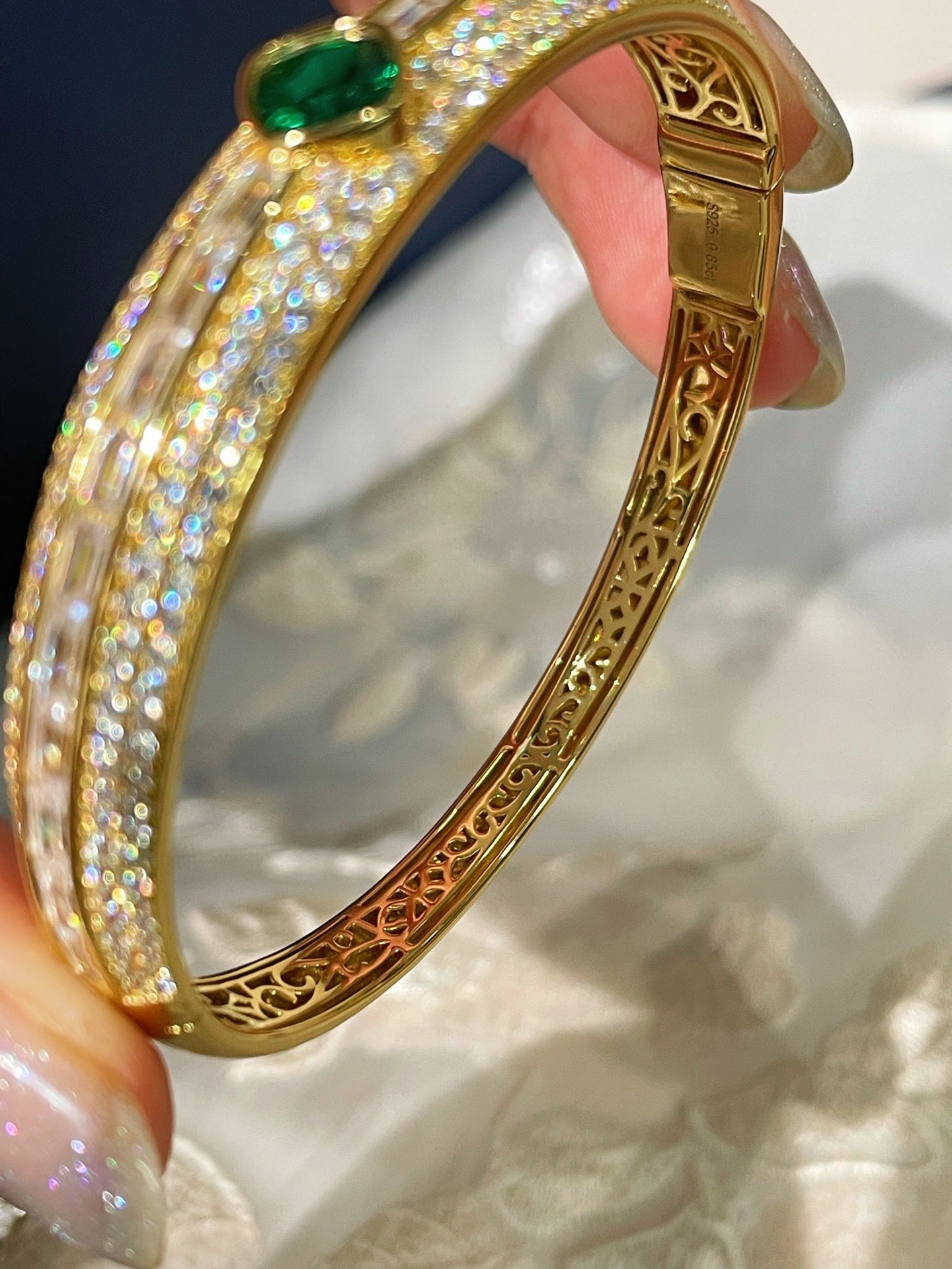 Emerald Ice Sugar Diamond - Cut Wide Bangle - floysun