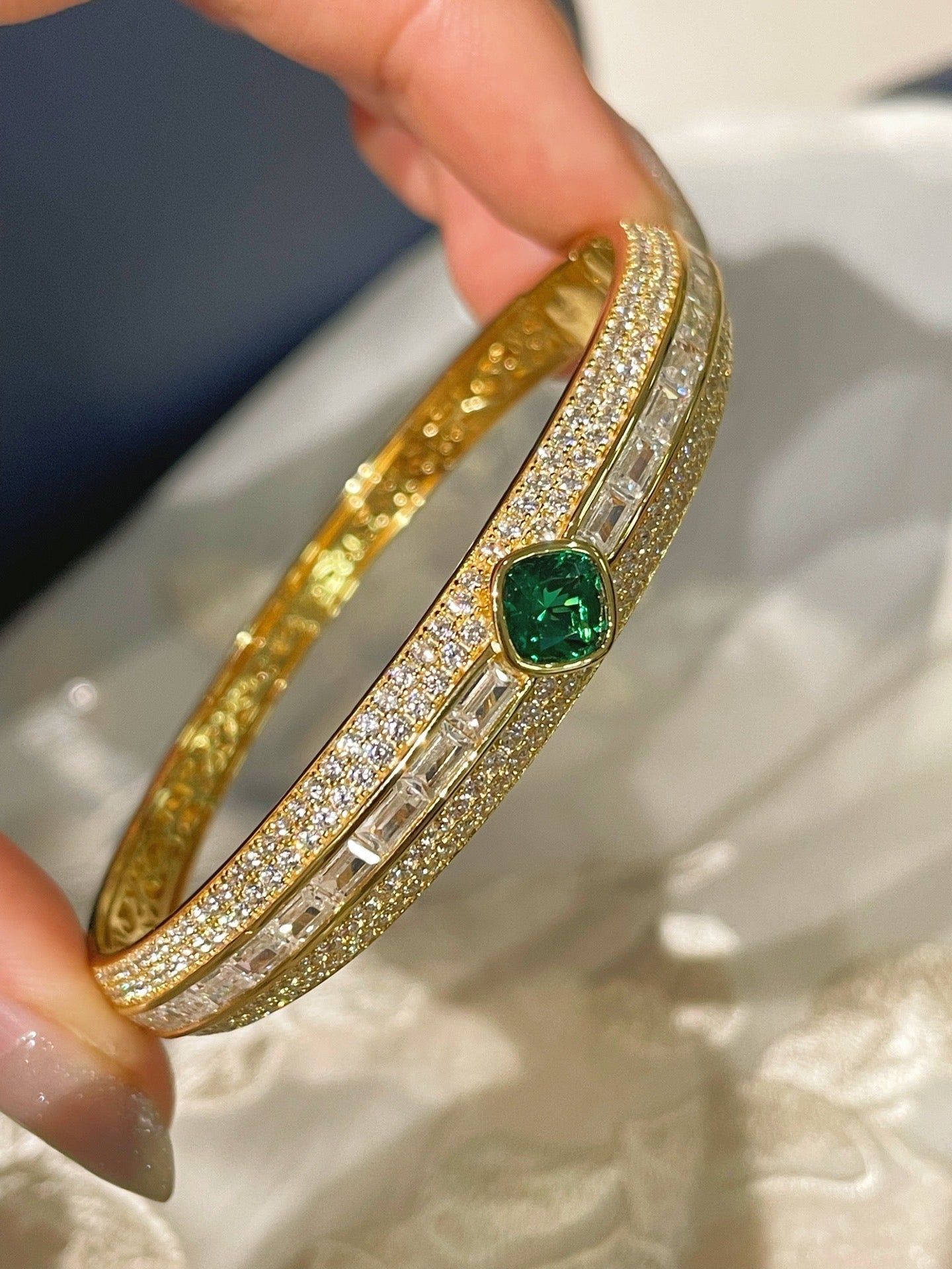 Emerald Ice Sugar Diamond - Cut Wide Bangle - floysun