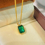 Emerald Perfume Bottle Necklace - floysun