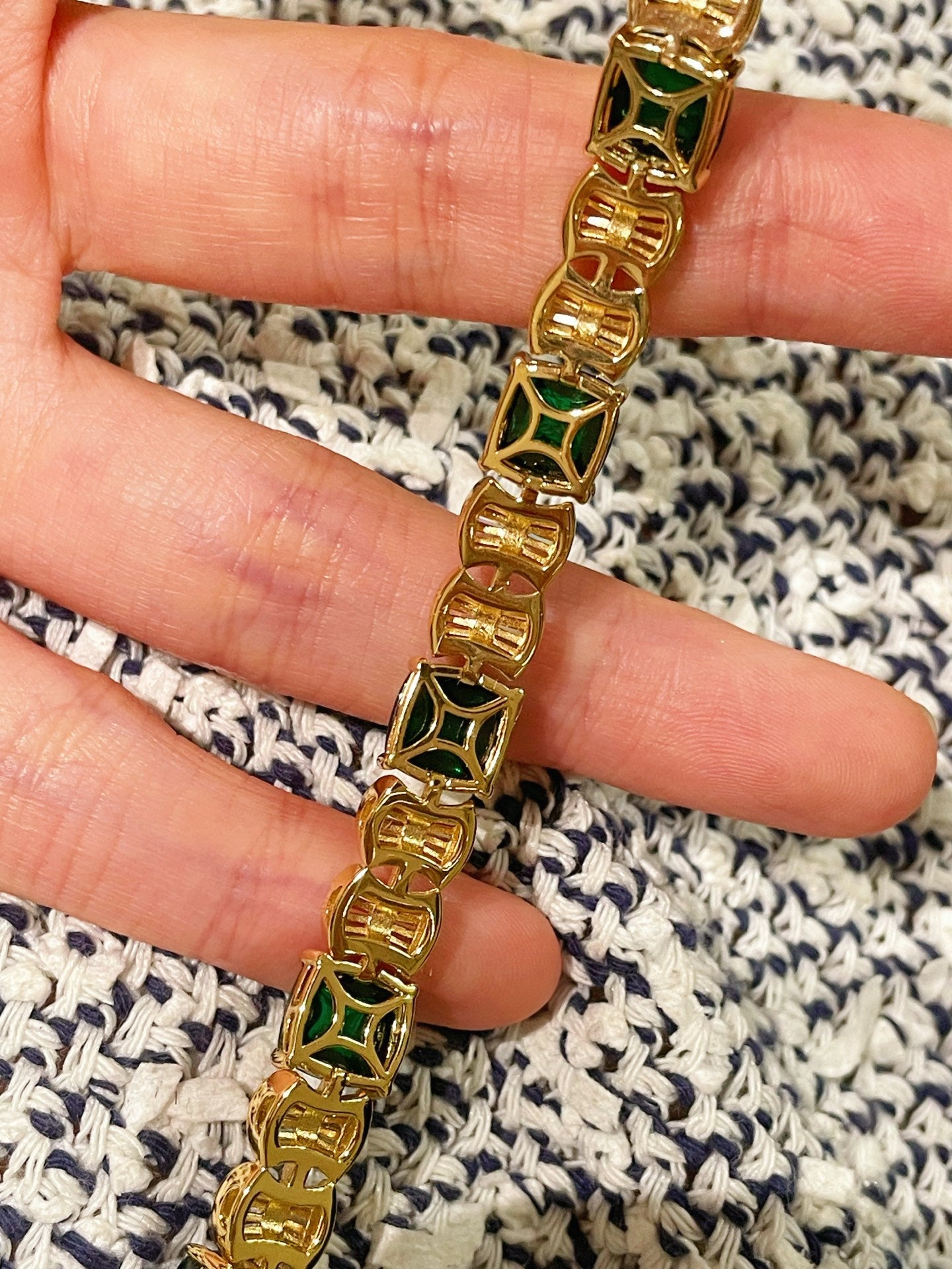 Emerald Sugar - Tower T - Cut Pavé Bracelet - floysun