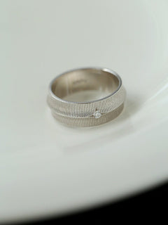 Engraved Brushed Silver Zircon Ring - floysun