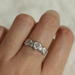 Engraved Heart Cluster Zirconia Ring - floysun