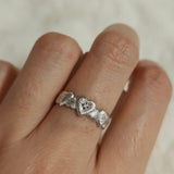 Engraved Heart Cluster Zirconia Ring - floysun