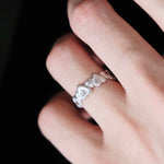 Engraved Heart Cluster Zirconia Ring - floysun