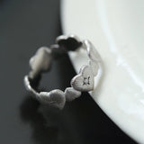 Engraved Heart Cluster Zirconia Ring - floysun