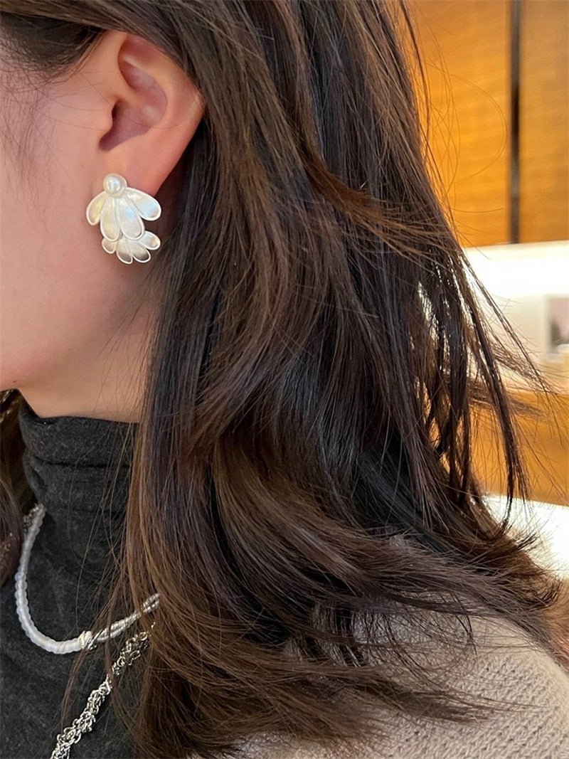 Ethnic Style Double Soma Flowers Pearl Earrings - floysun
