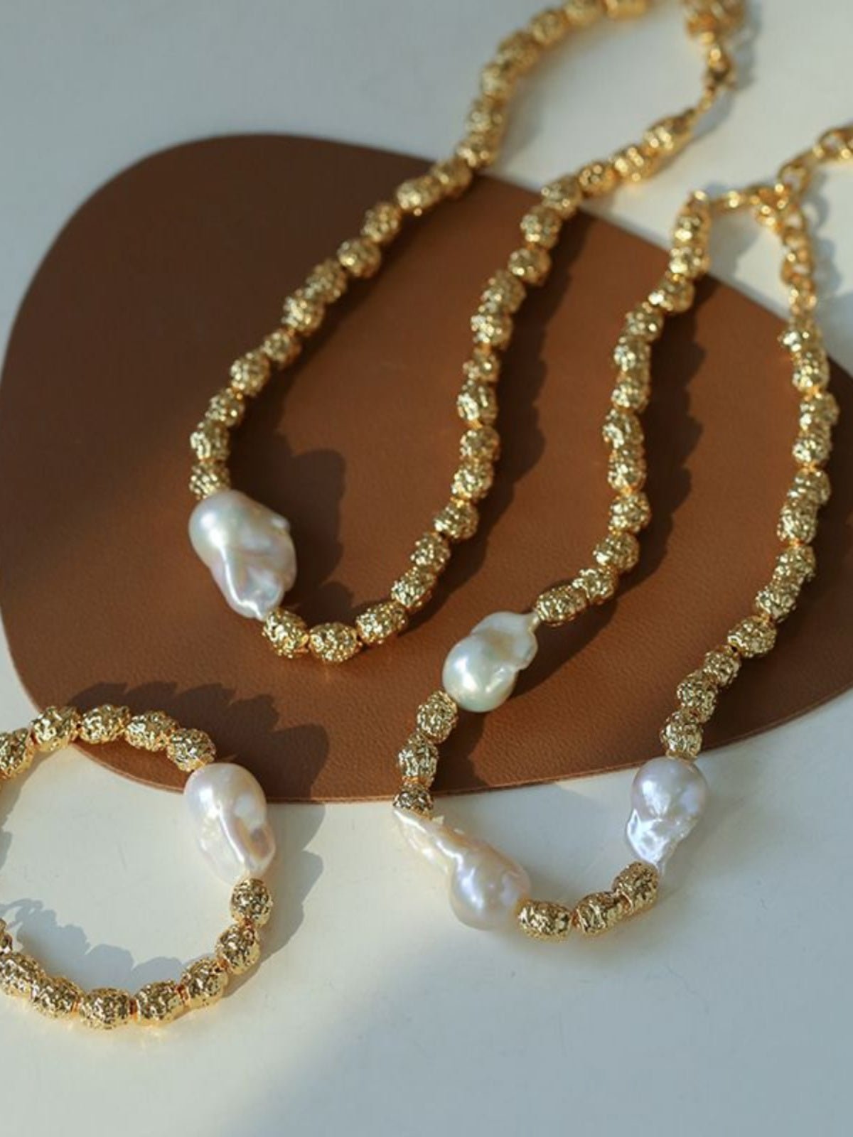 Fashionable Metallic Baroque Pearl Necklaces A Style - floysun
