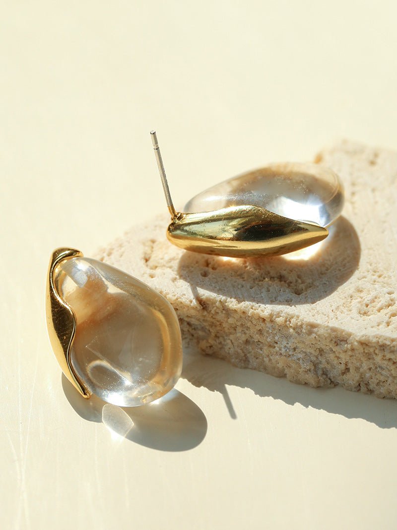 Flowing Glacier White Crystal Stud Earrings - floysun