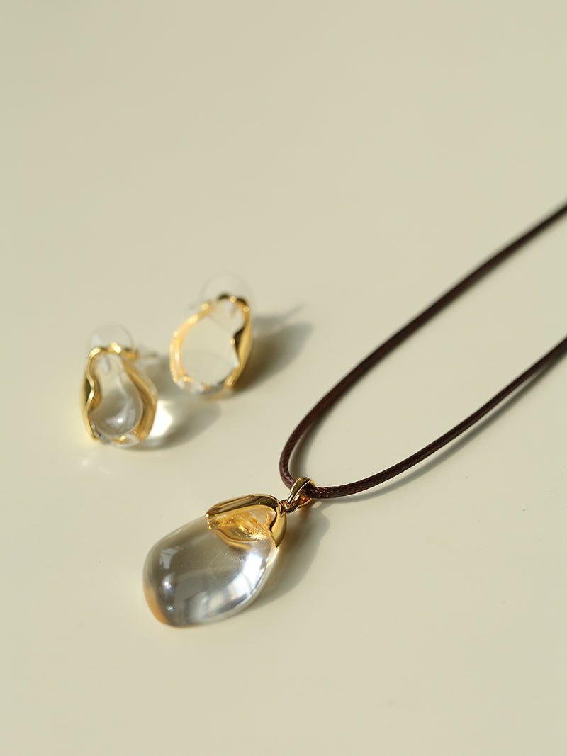 Flowing White Crystal Necklace Adjustable Wax Cord Design - floysun