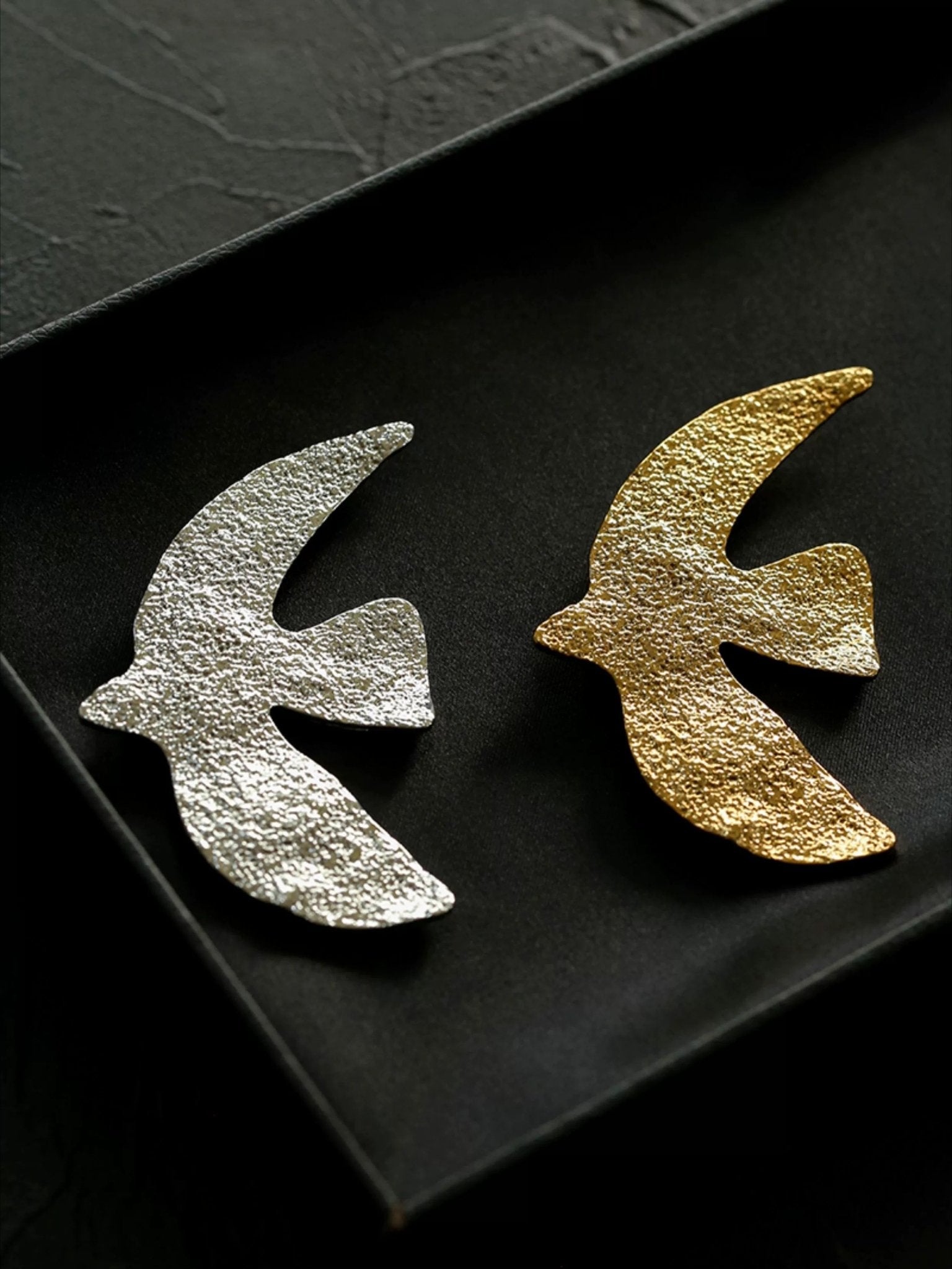 Flying Dove of Peace Brooch Handcrafted Vintage Texture - floysun