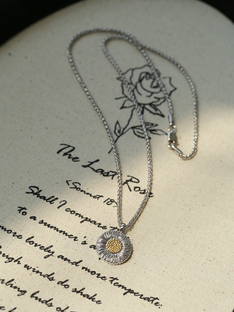 French Vintage 925 Sterling Silver Daisy Necklace - floysun