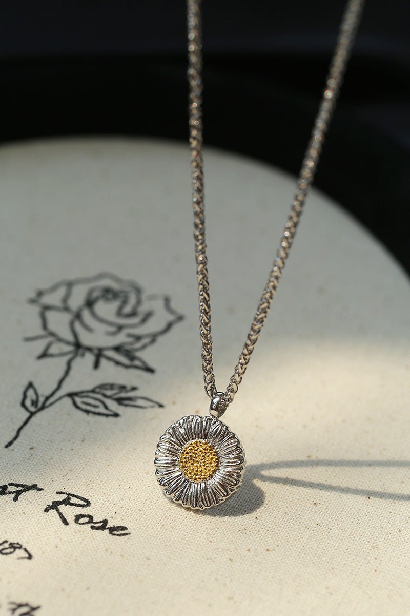 French Vintage 925 Sterling Silver Daisy Necklace - floysun