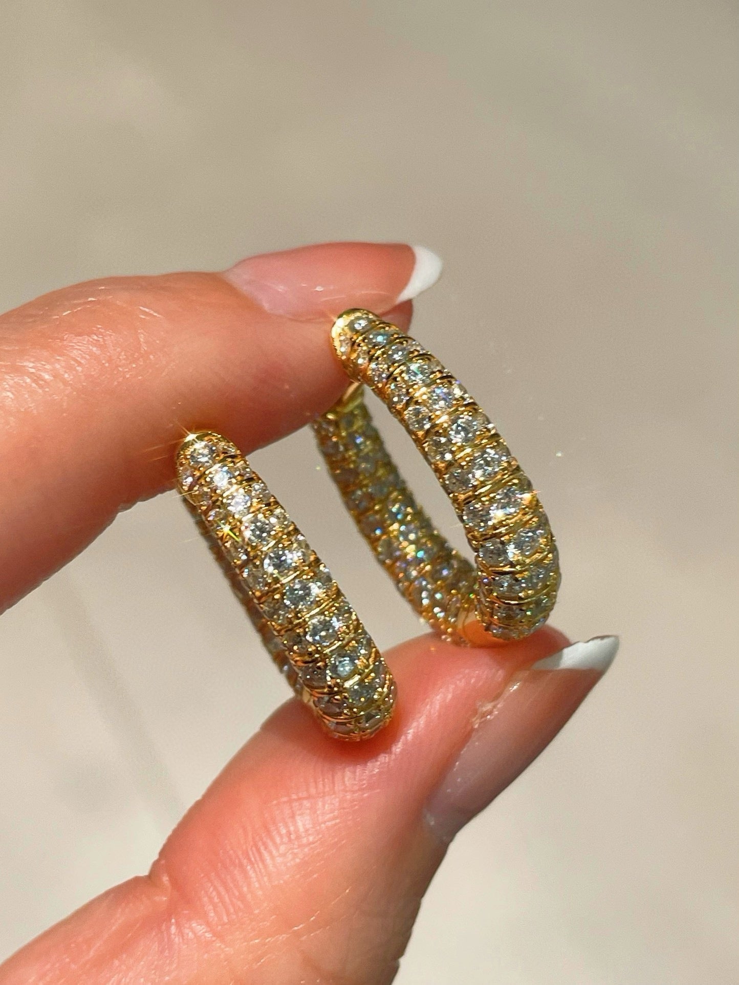 Full Diamond Emerald Serpent Hoop Earrings - floysun