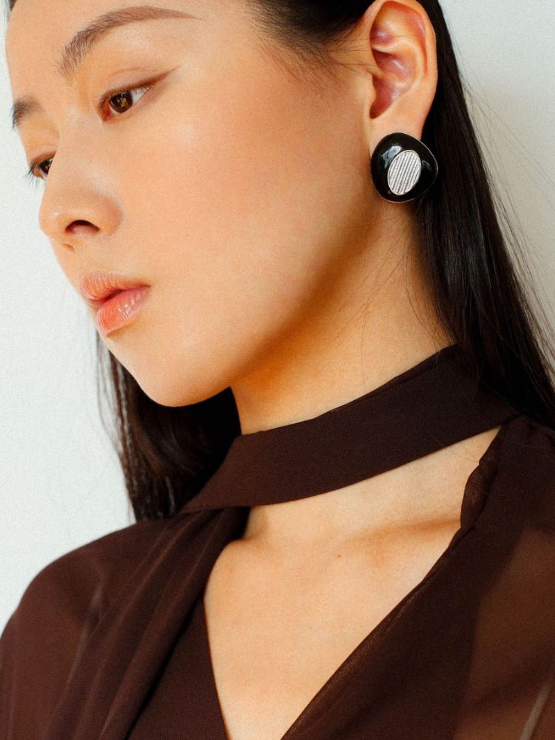 Geometric Black Enamel Earrings with White Texture - floysun