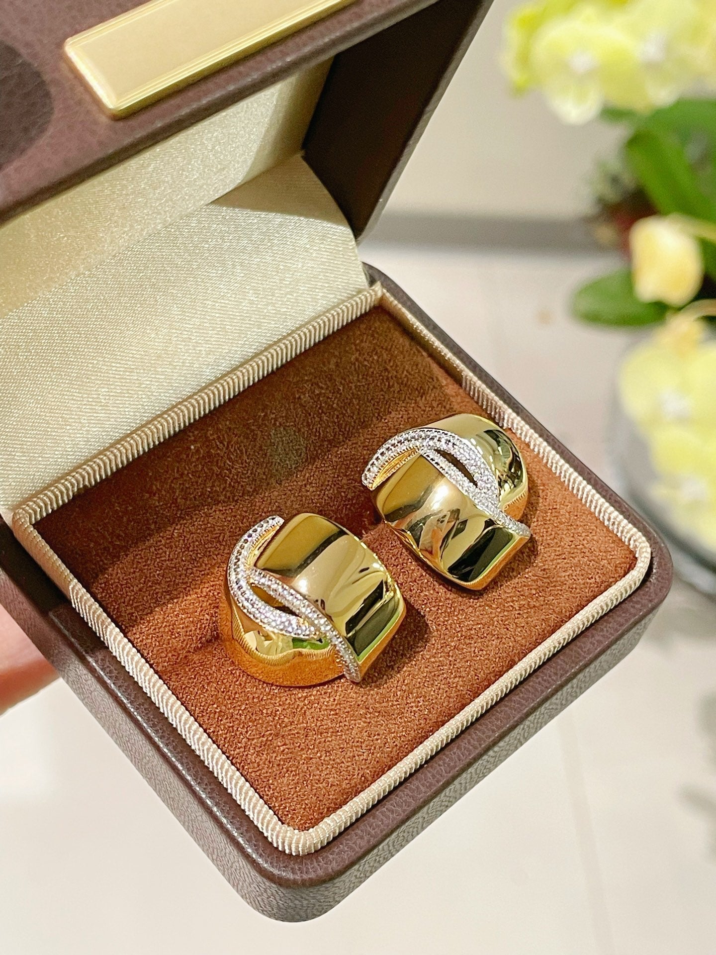 Glossy Cross Dome Studs - floysun