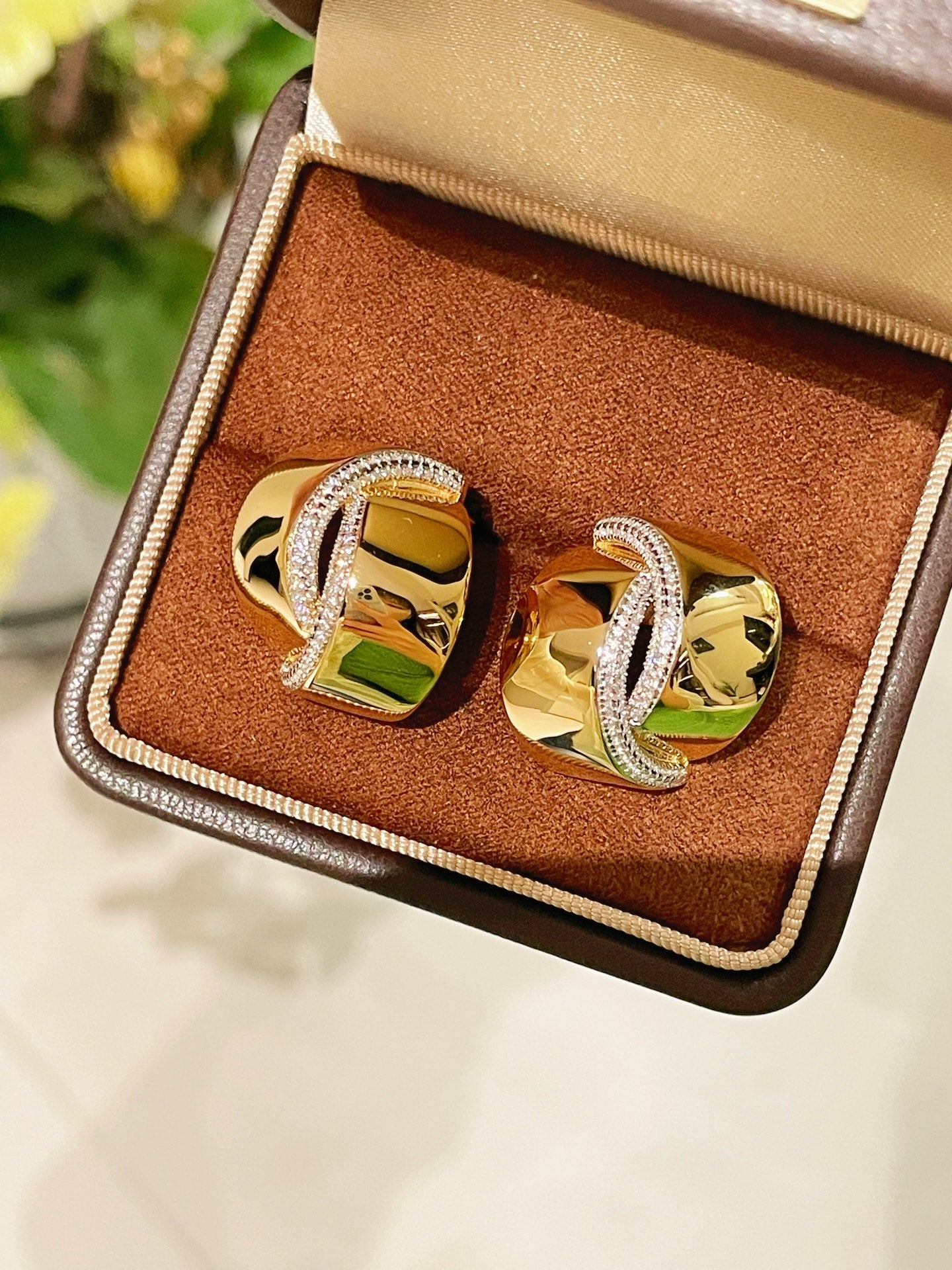 Glossy Cross Dome Studs - floysun