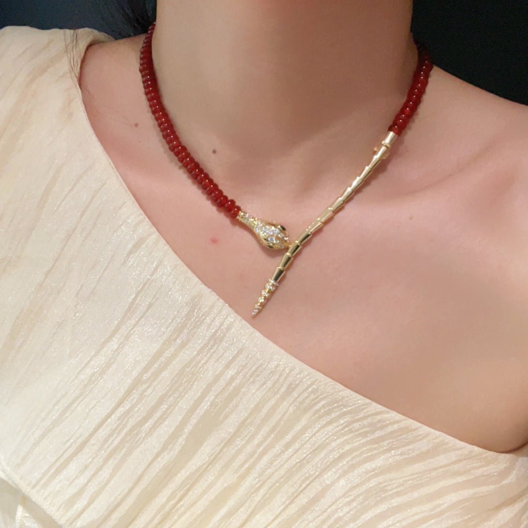 Golden Serpent Jade Bead Necklace – Vintage Revival Series - floysun