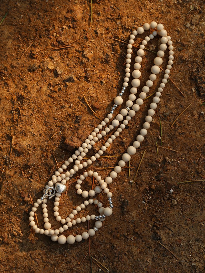 Gradient White Fossil and Silver Bead Long Beaded OT Clasp Necklace - floysun