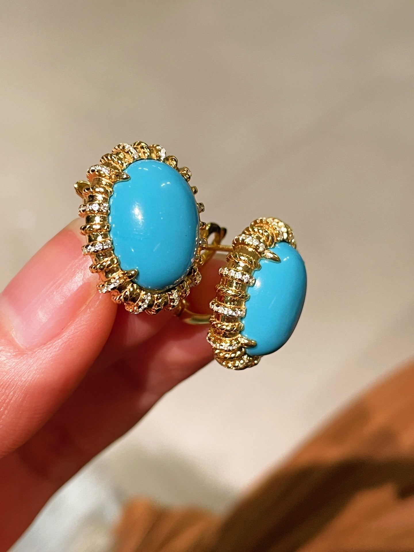 Grand Vintage Lace Blue Turquoise Hoop Earrings Regal Filigree Setting - floysun