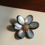 Gray Mother of Pearl Flower & Agate Brooch - floysun
