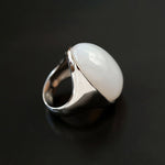 Gray White Chalcedony Oval Egg Ring - floysun