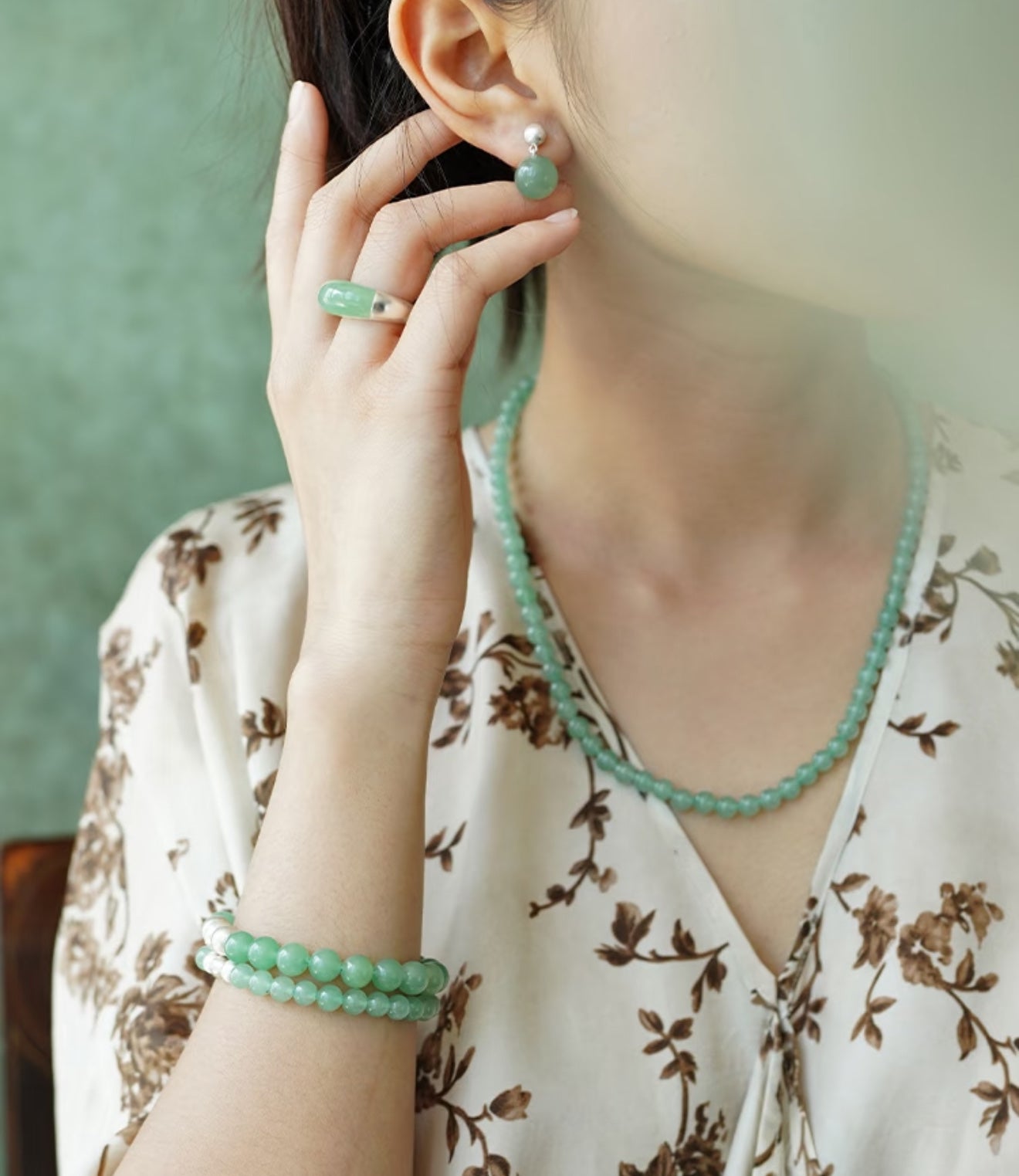 Green Eastern Jade Bead Bracelet - floysun