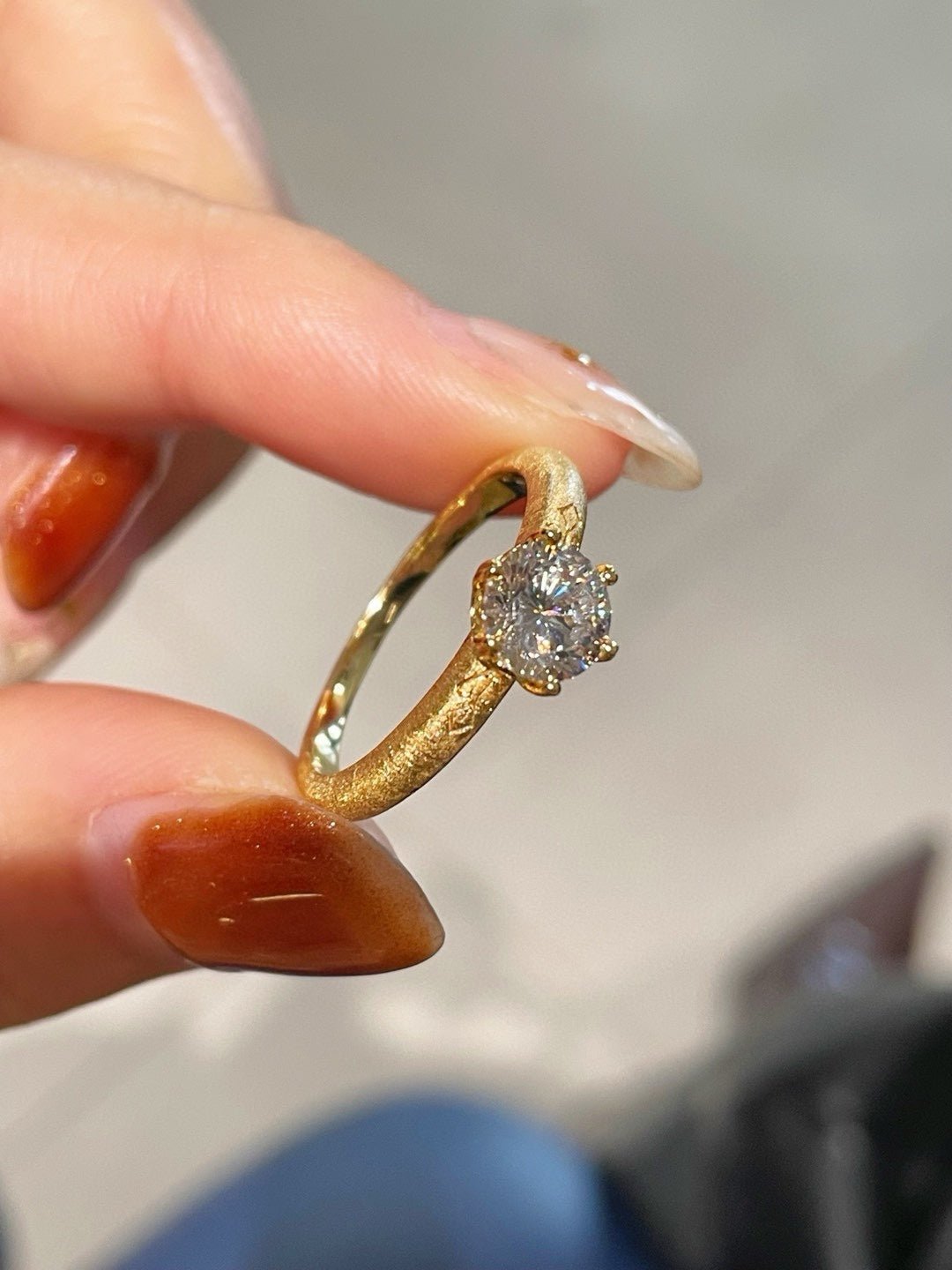 Hand - Brushed Silken Crown Ring – 1ct Solitaire - floysun