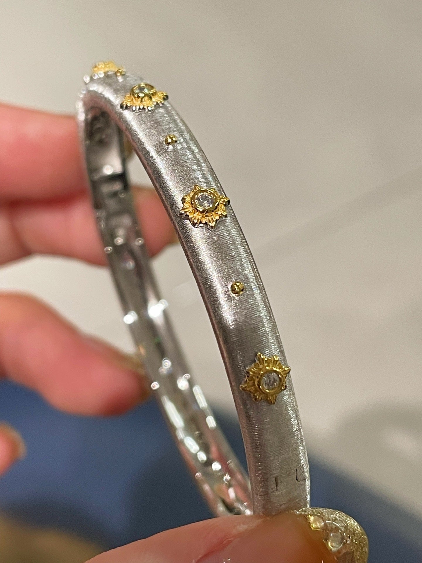 Handcrafted Brushed Classic Buccellati Bangle Silver - floysun