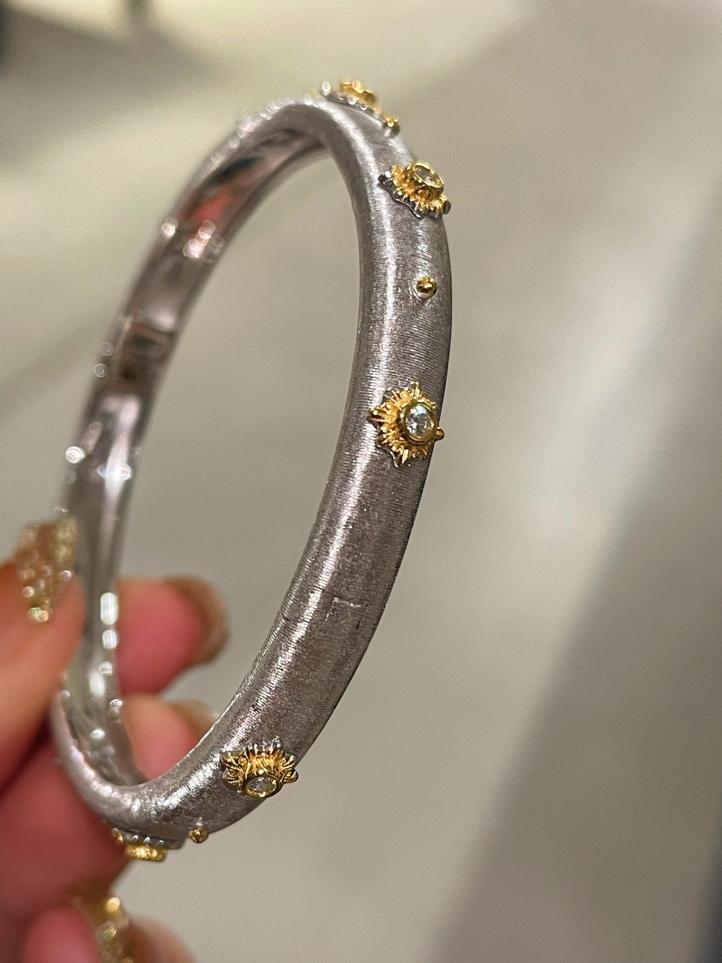 Handcrafted Brushed Classic Buccellati Bangle Silver - floysun