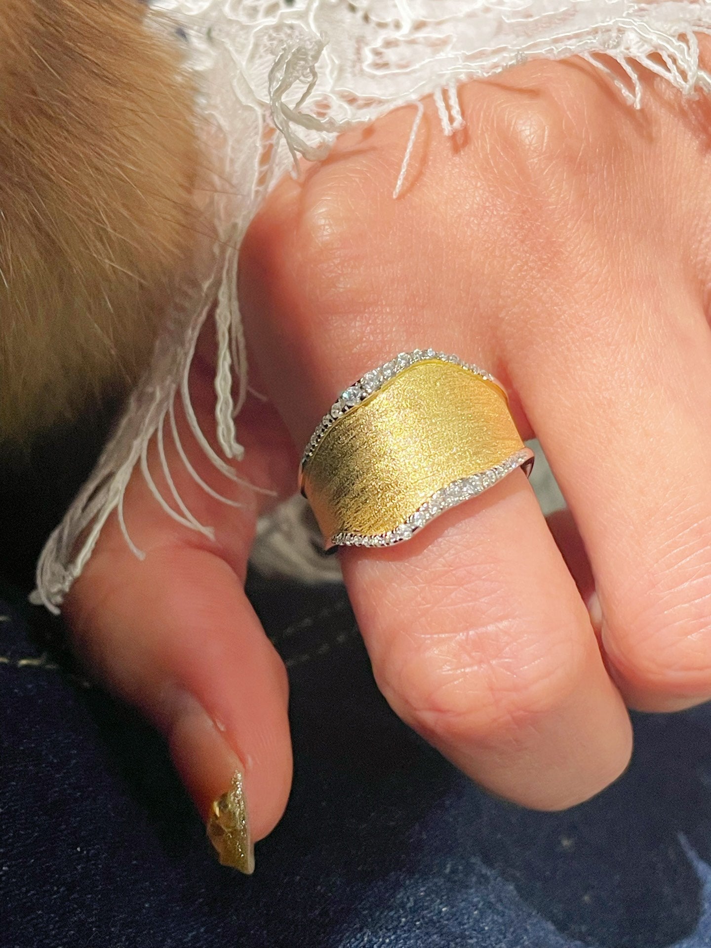 Handmade Brushed Wideband Sparkling Diamond Ring - floysun