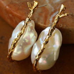 Hooked Branch Baroque Pearl Stud Earrings - floysun
