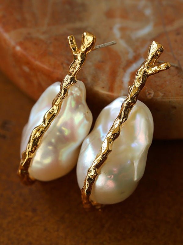 Hooked Branch Baroque Pearl Stud Earrings - floysun