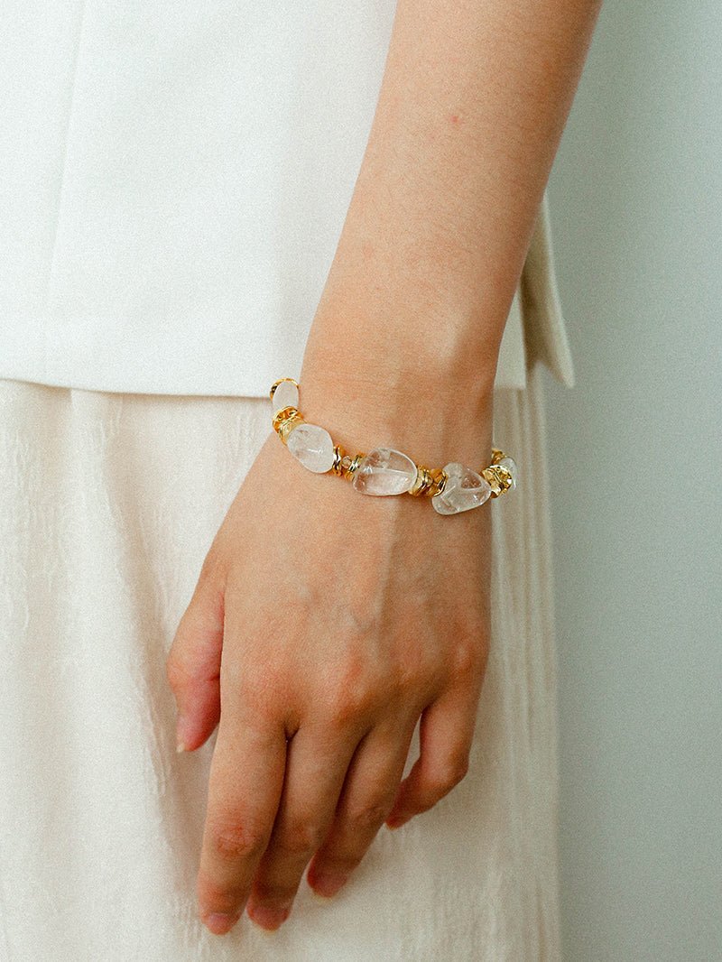 Irregular White Crystal Bracelet with Gold Flakes - floysun