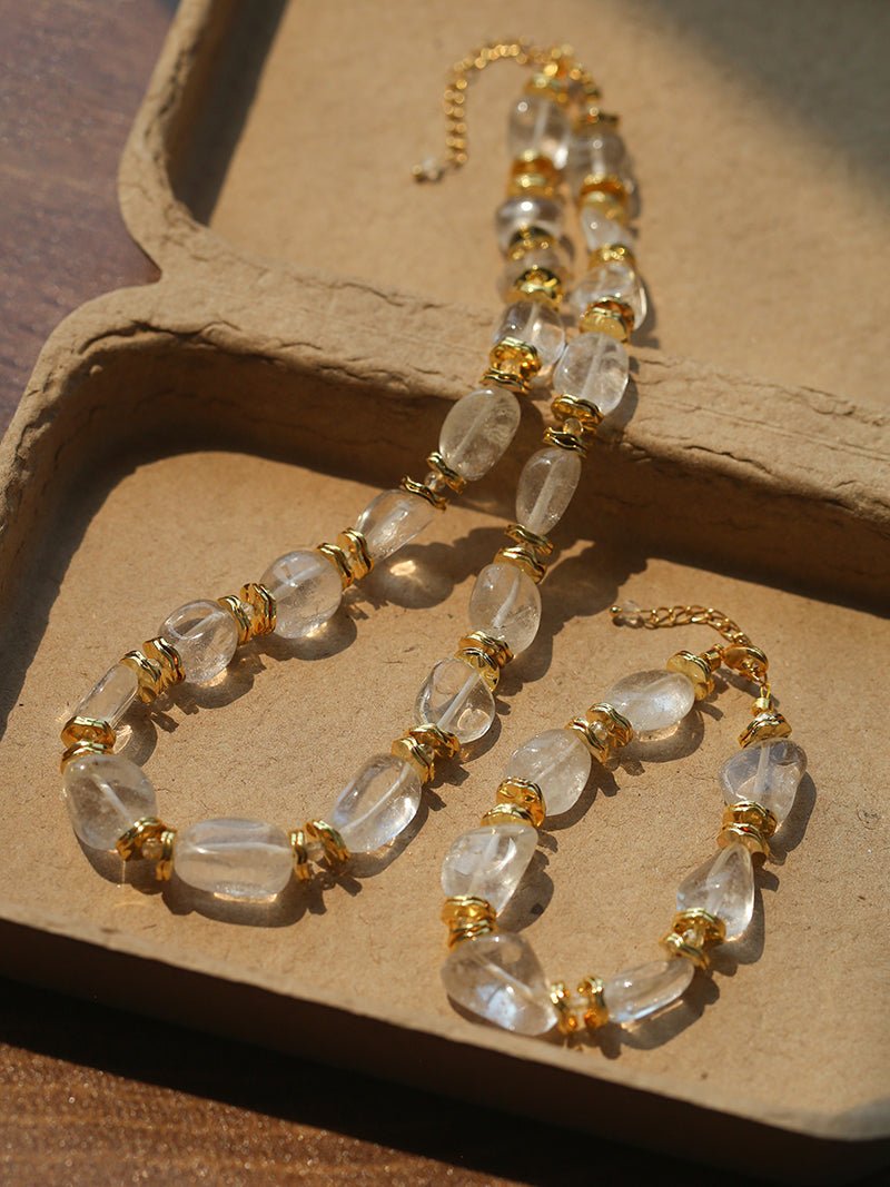 Irregular White Crystal Bracelet with Gold Flakes - floysun