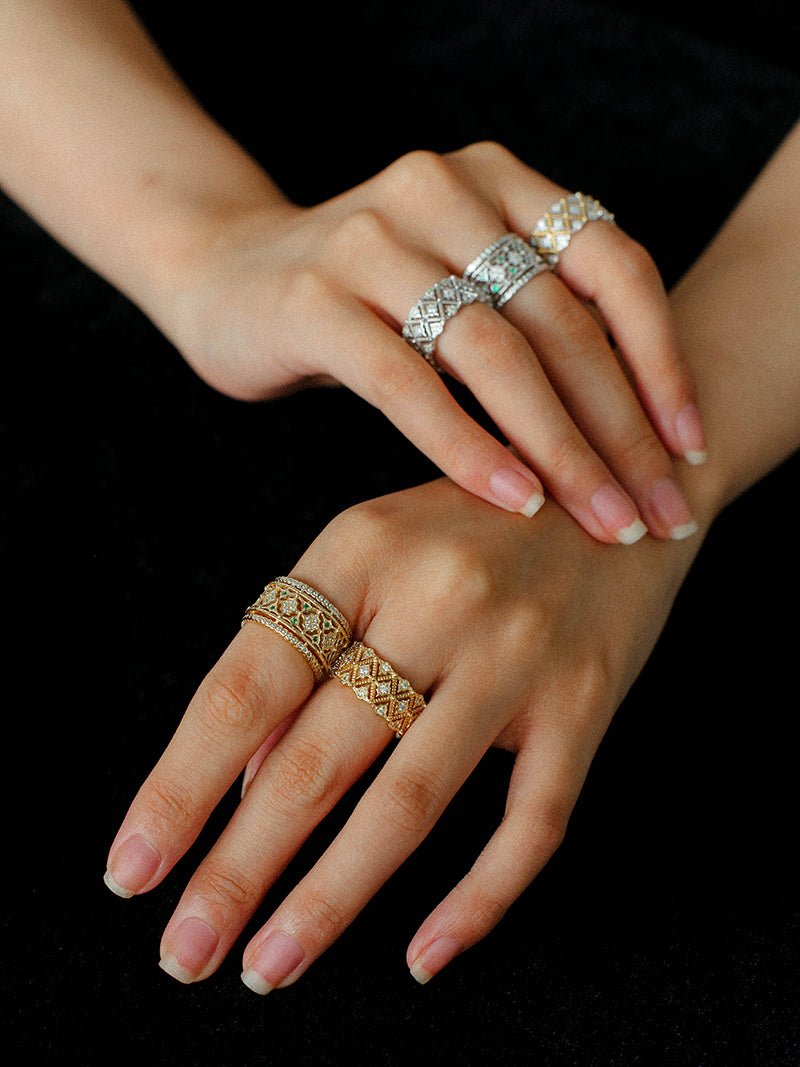 Italian Lace - Inspired Wide Band Ring Green Stone Inlay - Gold - floysun