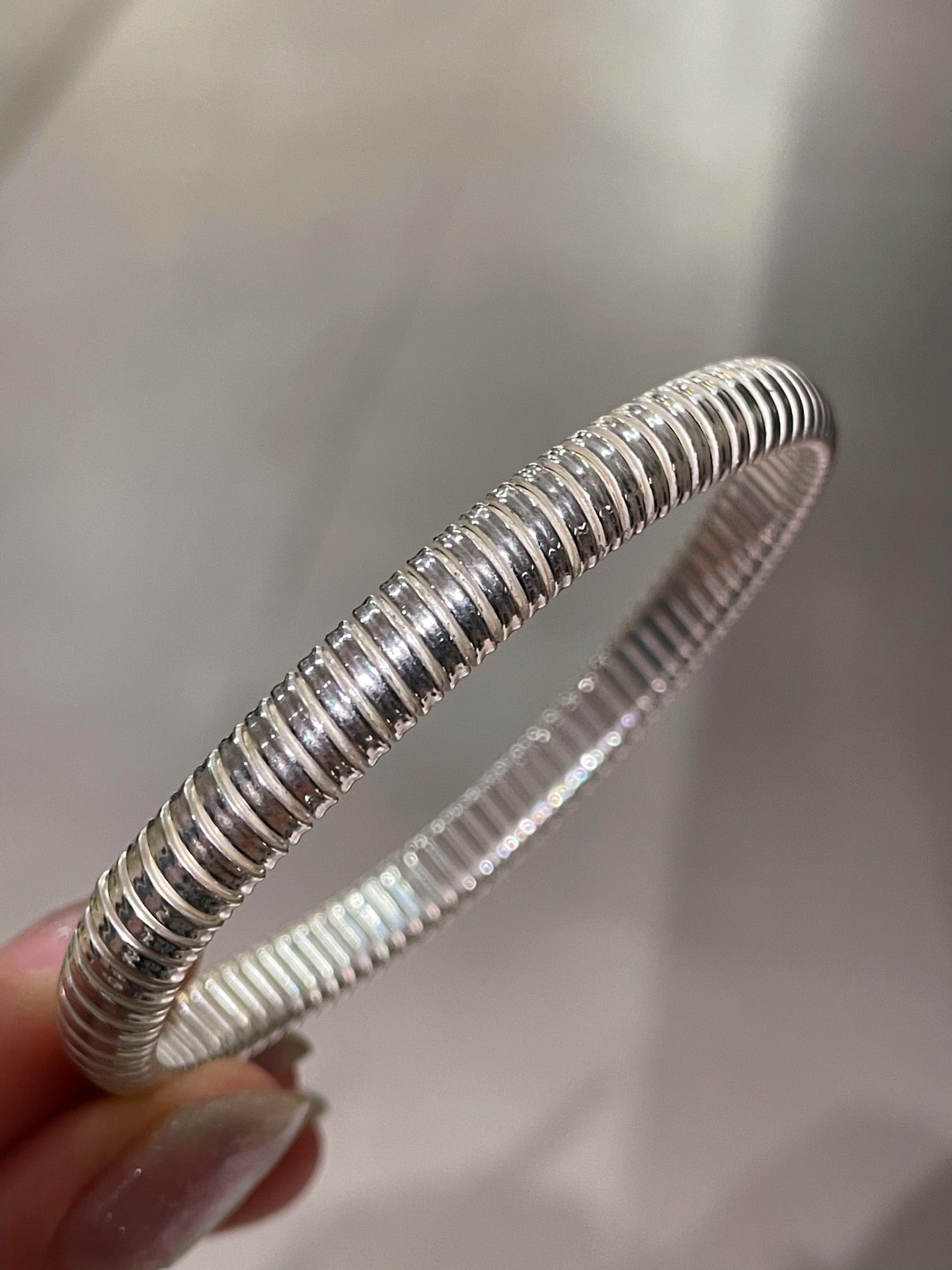 Italian Ribbed Flex Bangle - Silver - floysun