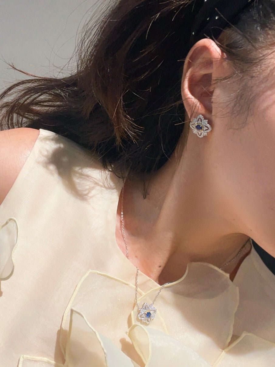 Italian Style Blue Sapphire Clover Necklace with Diamond Lace - floysun