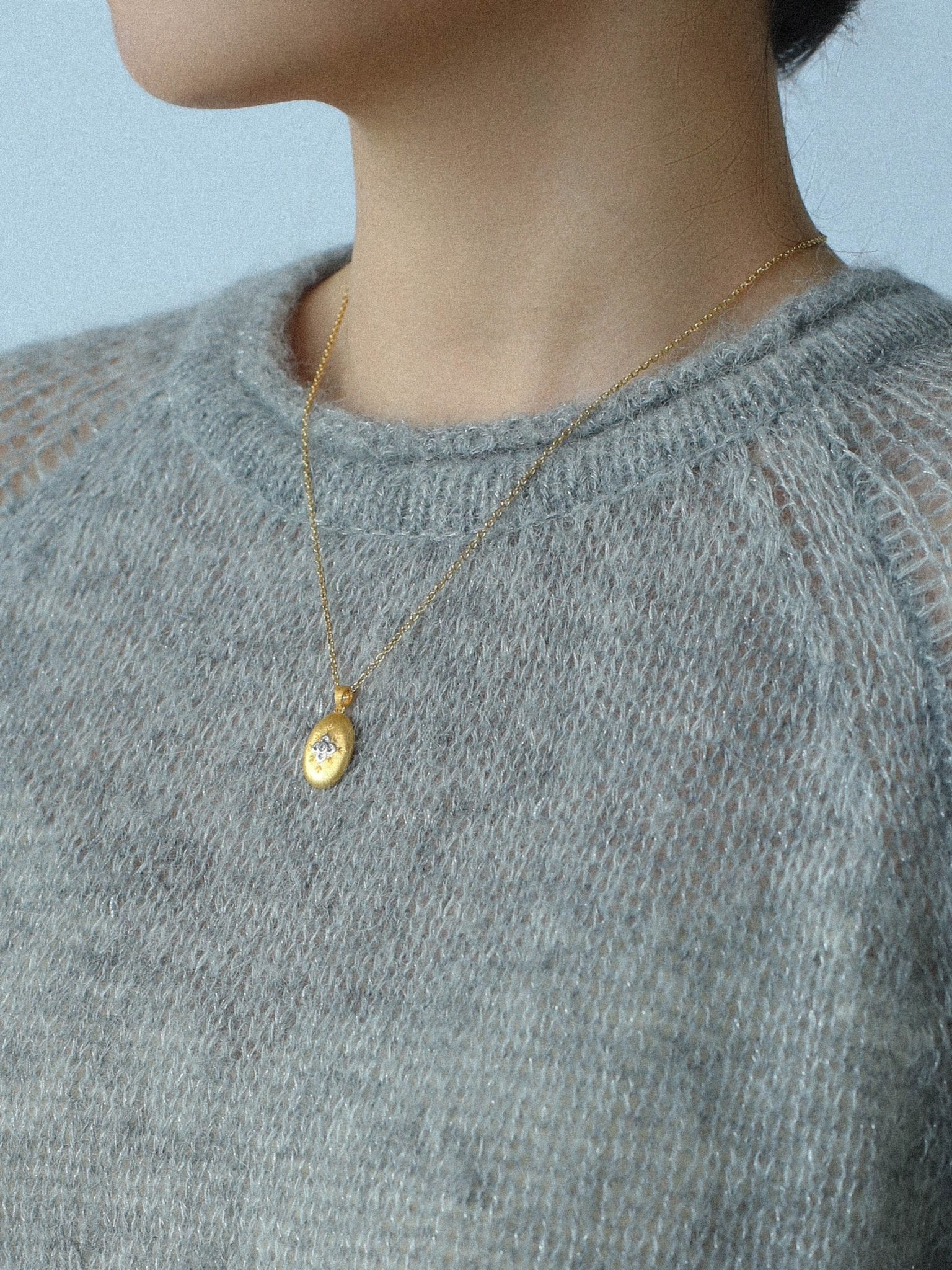 Italian Style Brushed Oval Star Necklace - floysun