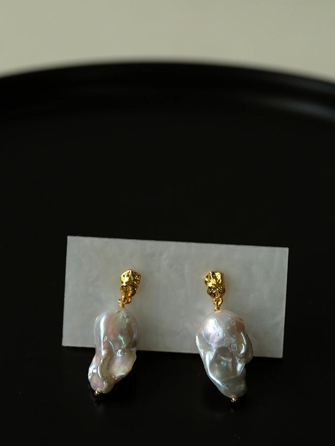Lava Metal Baroque Pearl Drop Earrings - floysun