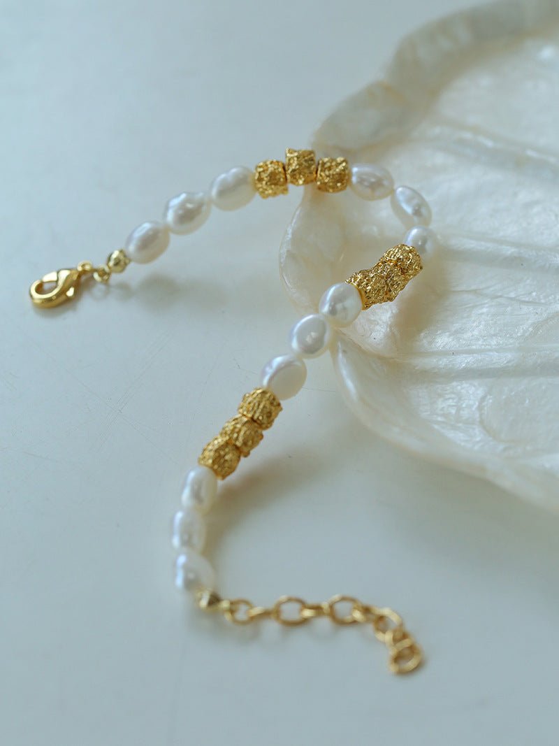 Lava Metal Fragment and Oval Pearl Beaded Bracelet - floysun