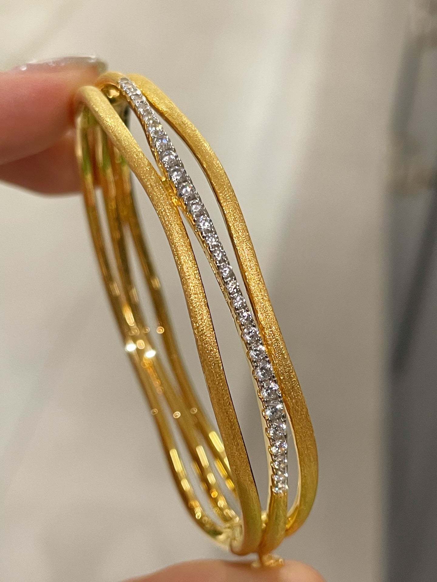 LinAura Textured Line & Pavé Diamond Cuff Bangle - floysun