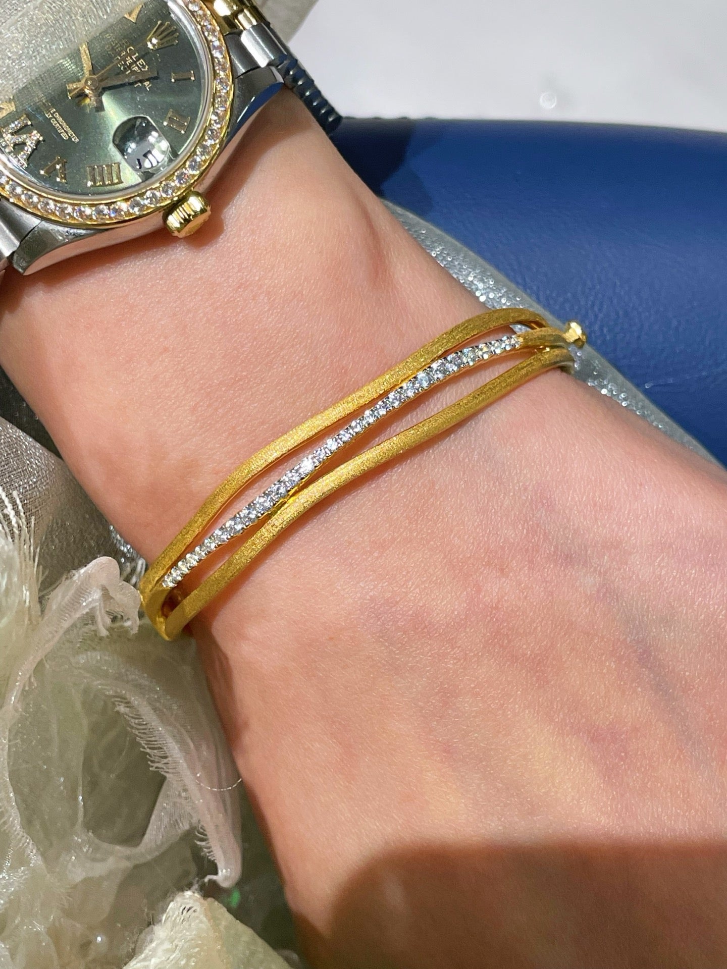LinAura Textured Line & Pavé Diamond Cuff Bangle - floysun